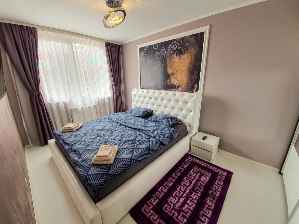 Apartmán Royal Central Apartament Oradea Exteriér fotografie